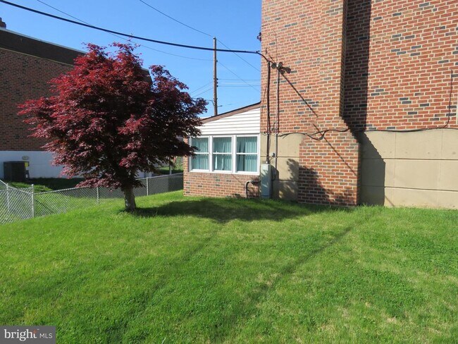 Building Photo - 12839 Elnora Rd