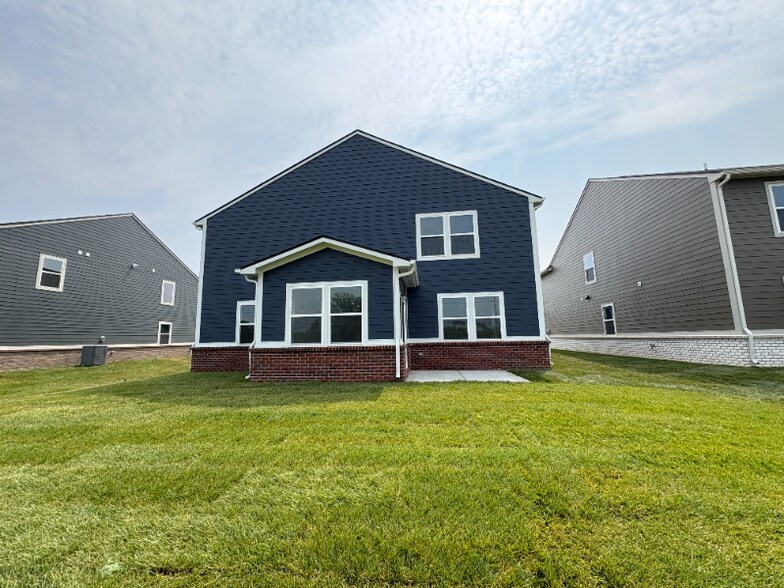 Building Photo - 3874 Andean Ct
