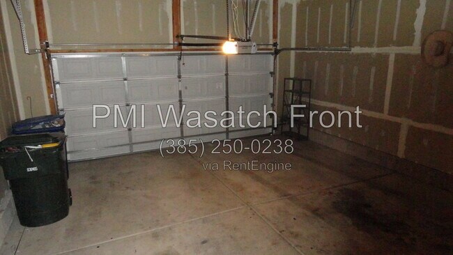 Building Photo - 3192 Hunter Dawn Way
