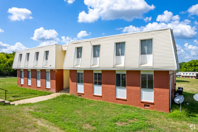 Building Photo - Autumnwood Apartments