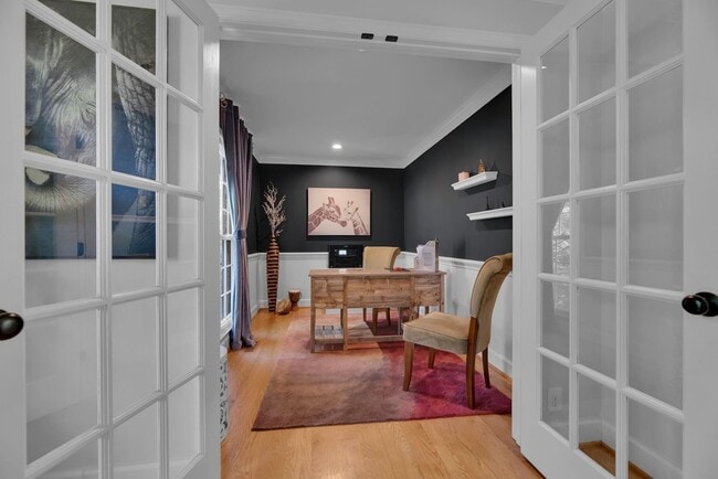 Building Photo - 6112 Frontier Ct