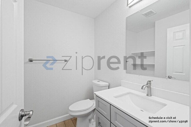 Building Photo - 1275 Sweetbrier Pl