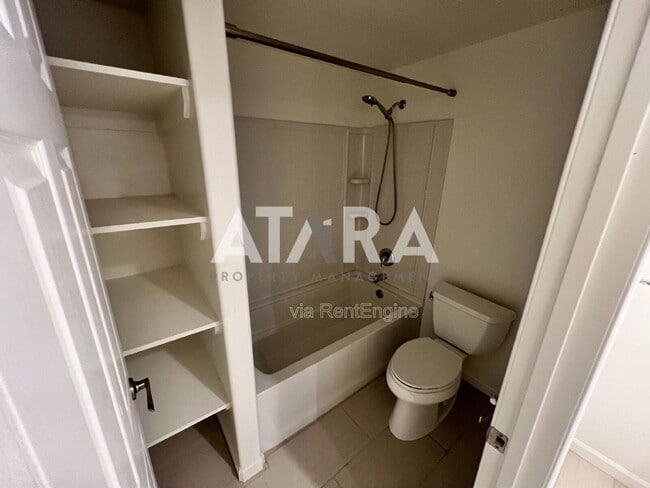 Building Photo - 11458 Harvest Crest Way