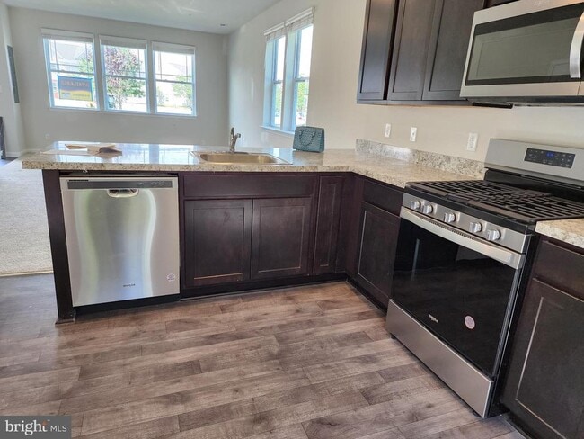 Building Photo - 401 Wood Duck Dr