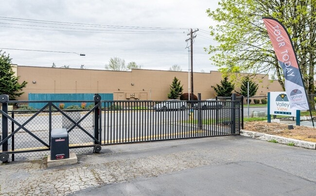 Building Photo - Valley View Homes