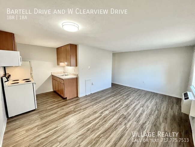 Building Photo - Newly-remodeled 1-Bed Convenient to I-83 &...