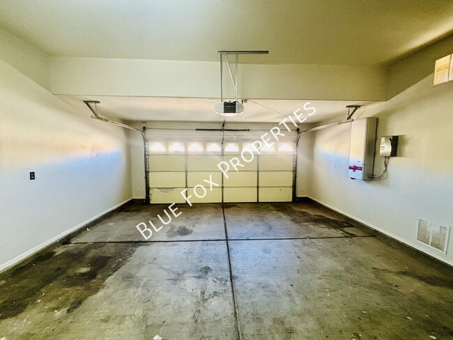 Building Photo - 6505 W Knoll Pines Way