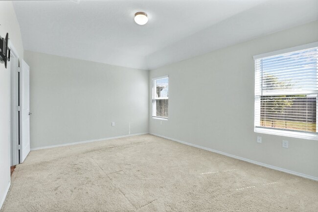 Building Photo - 6854 Hibiscus Falls