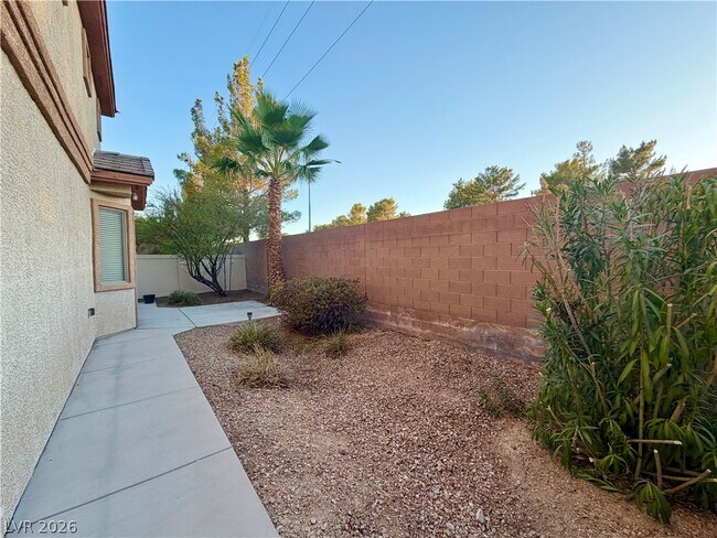 Building Photo - 3505 Simmering Sun Ct