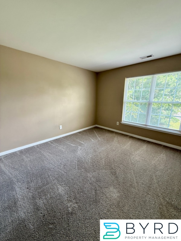 Building Photo - 1529 Olde Sage Ct