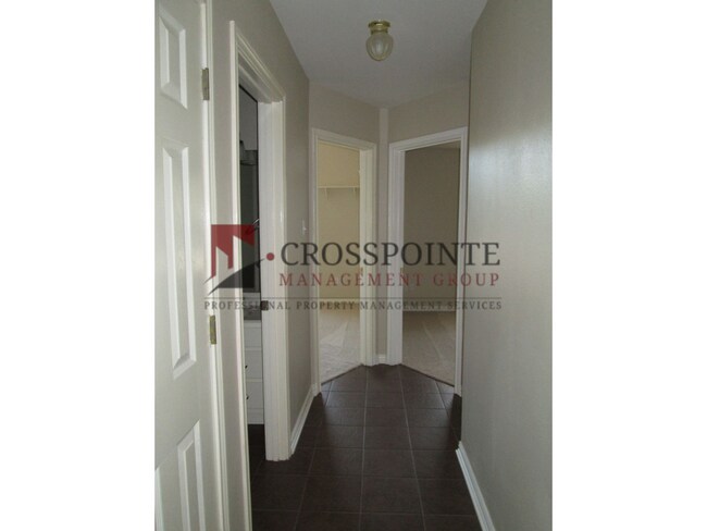 Building Photo - Spacious 3 bedroom 2 bath home in Tyler!