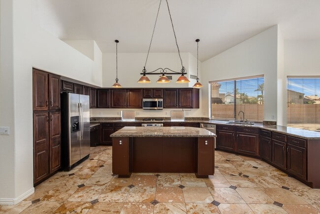 Building Photo - OCOTILLO LAKE FRONT HOME WITH POOL AND SPA...