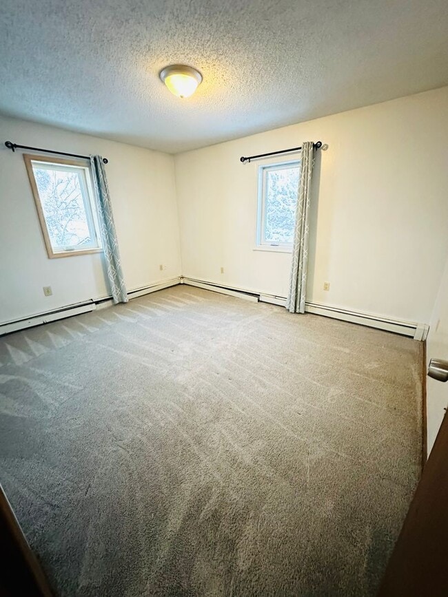 Building Photo - 4th Ave - 910/908/908B