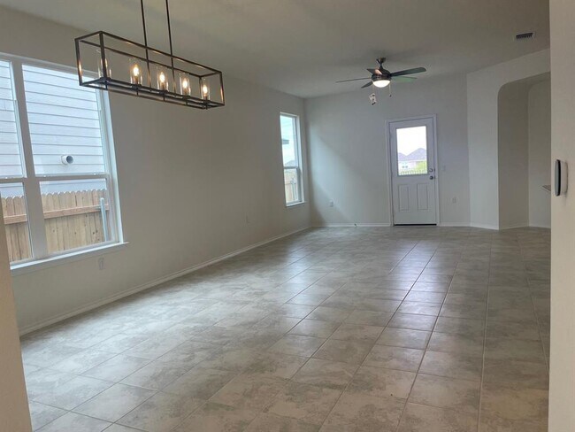 Building Photo - 12620 Anthology St