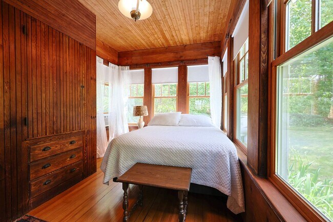Building Photo - Winter Rental with Views of the Annisquam ...