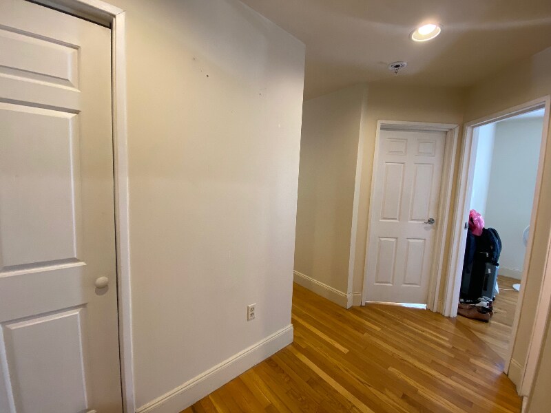 Building Photo - 42 Worcester Sq