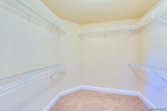 Building Photo - 4 Bedroom in Prattville For Rent