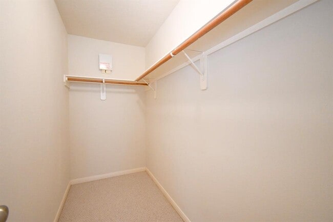 Building Photo - 13330 Vineyard Falls Dr