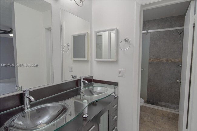 Building Photo - 3745 Cocoplum Cir