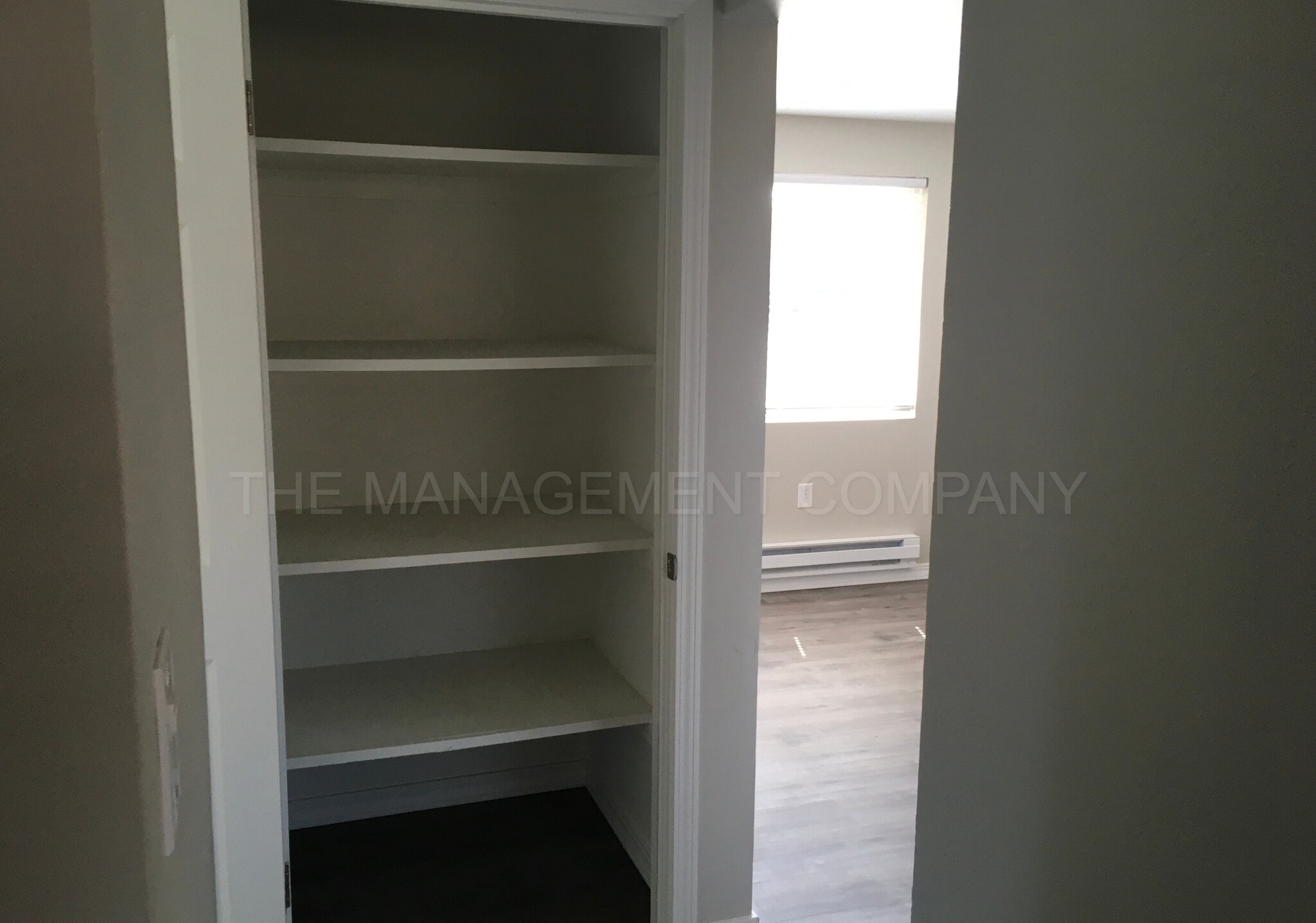 Building Photo - 1949 Alta Dr