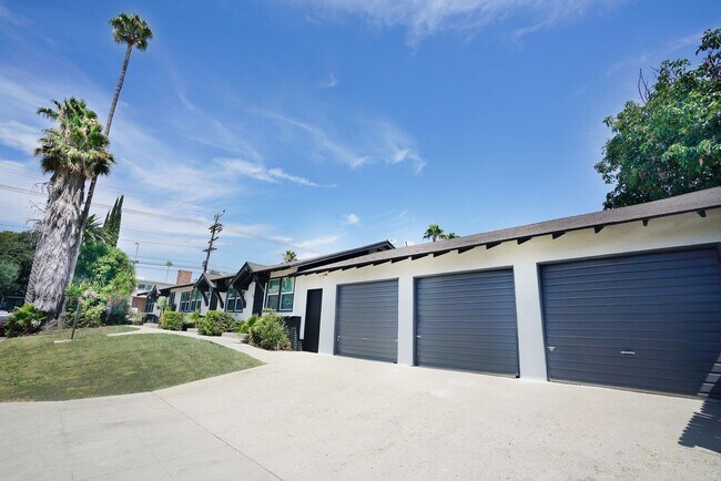 Building Photo - 14857 Morrison St