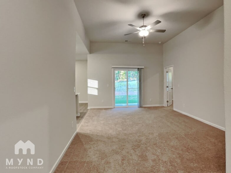Building Photo - 316 Ivy Bank Dr