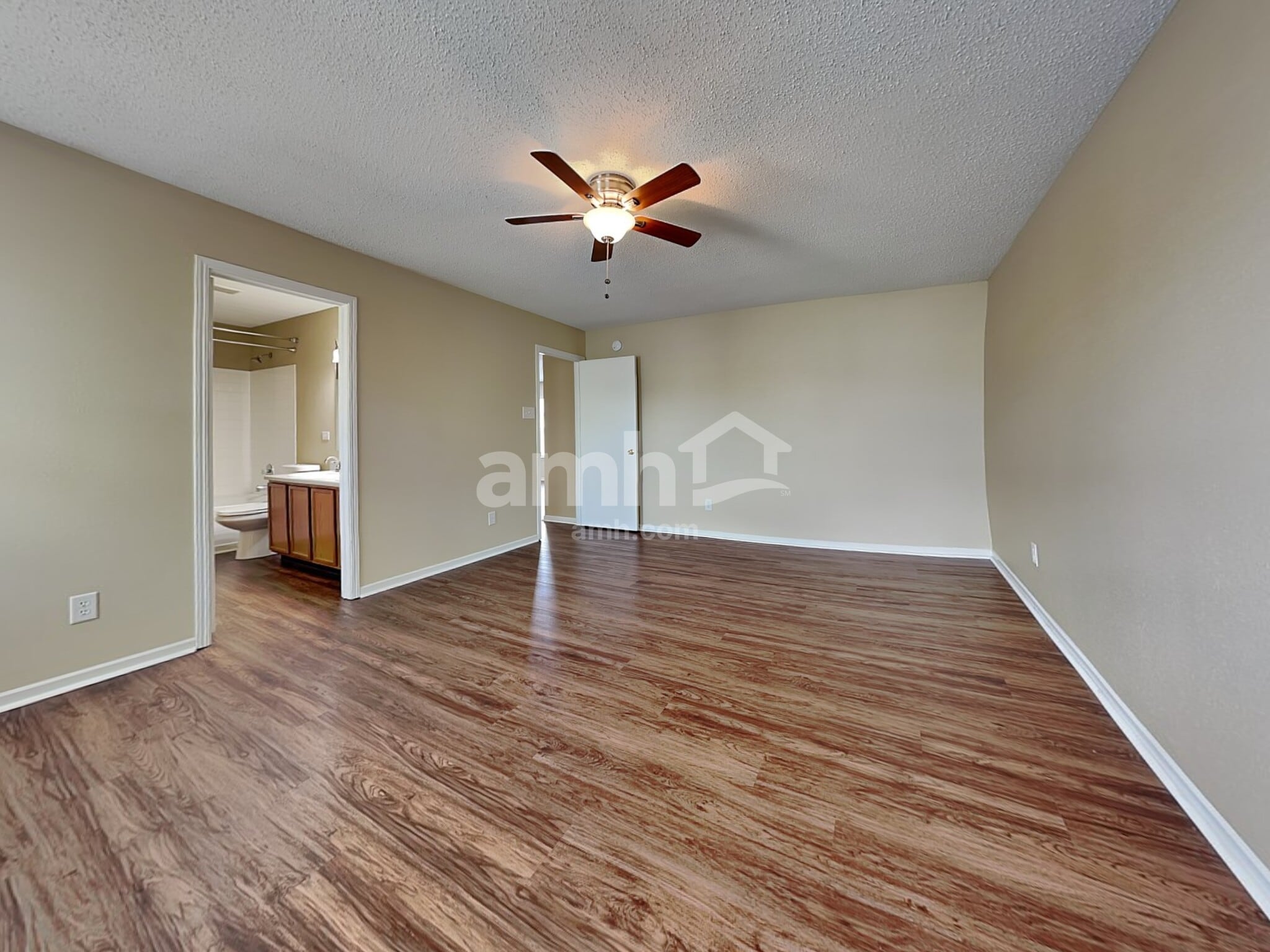 Building Photo - 9915 Sapphire Berry Ln