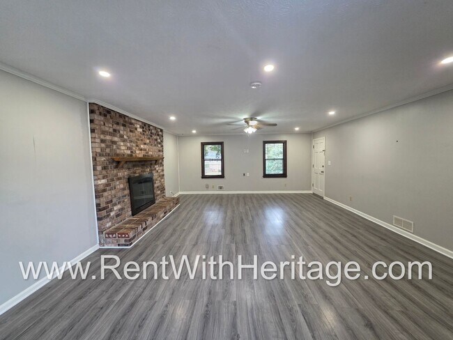 Building Photo - WOW! Fantastic 5 Bedroom/ 2 Bath Ranch With All The Upgrades / Great Location / Popular Alexander...