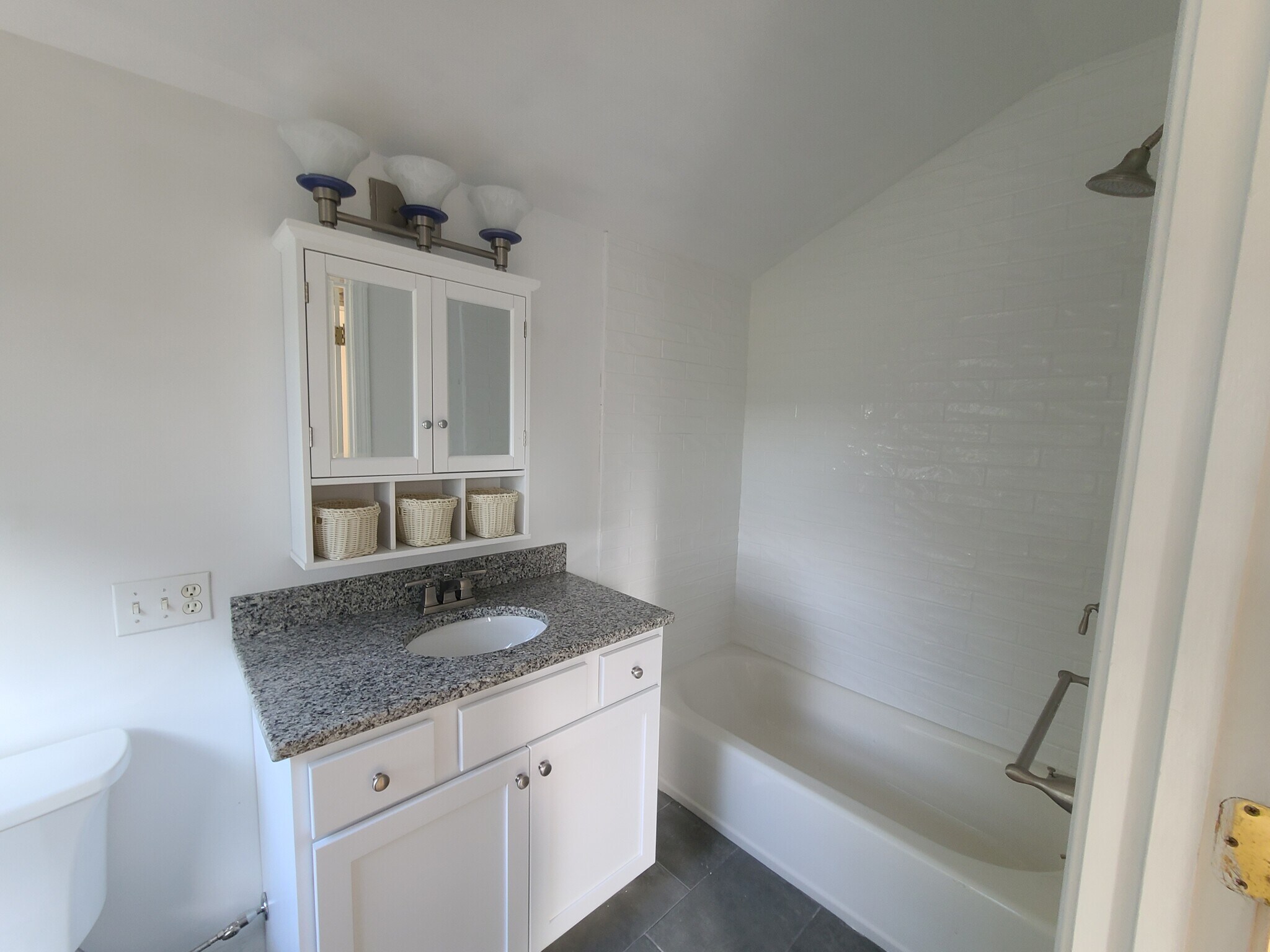 Upstairs bath, new tile in shower, floor - 64 Brown Rd