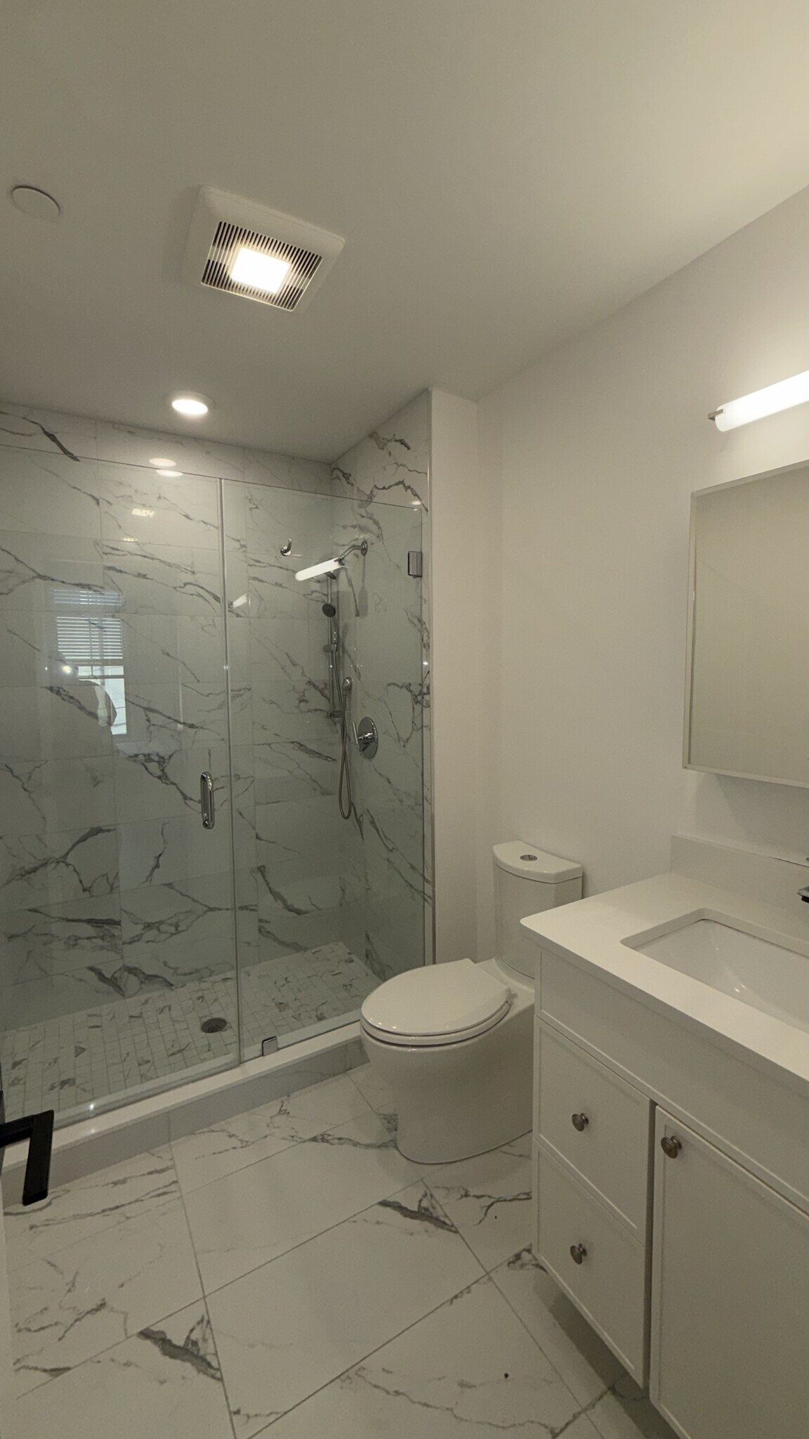 Building Photo - 3 Adamson St