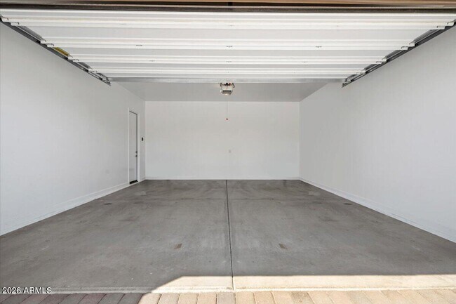 Building Photo - 6630 E Villa Rita Dr