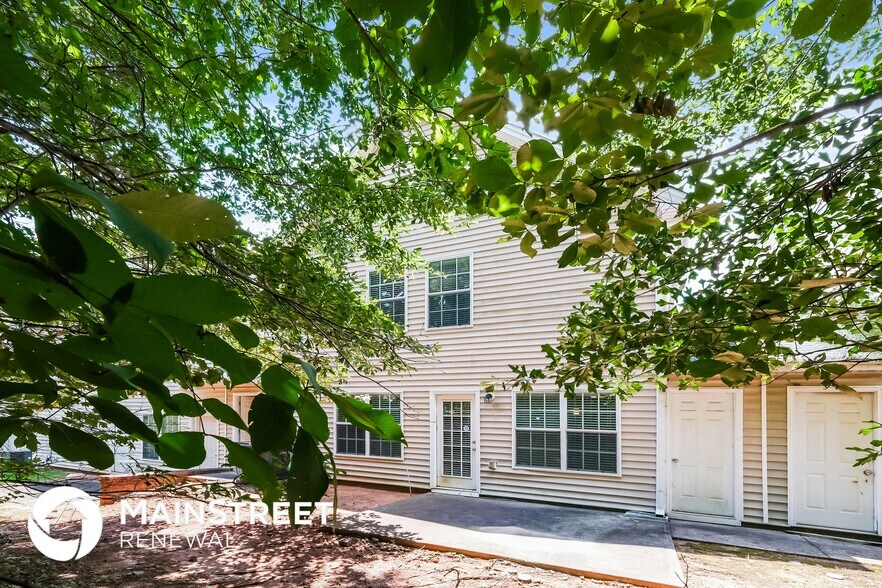 Building Photo - 534 Shadow Valley Ct