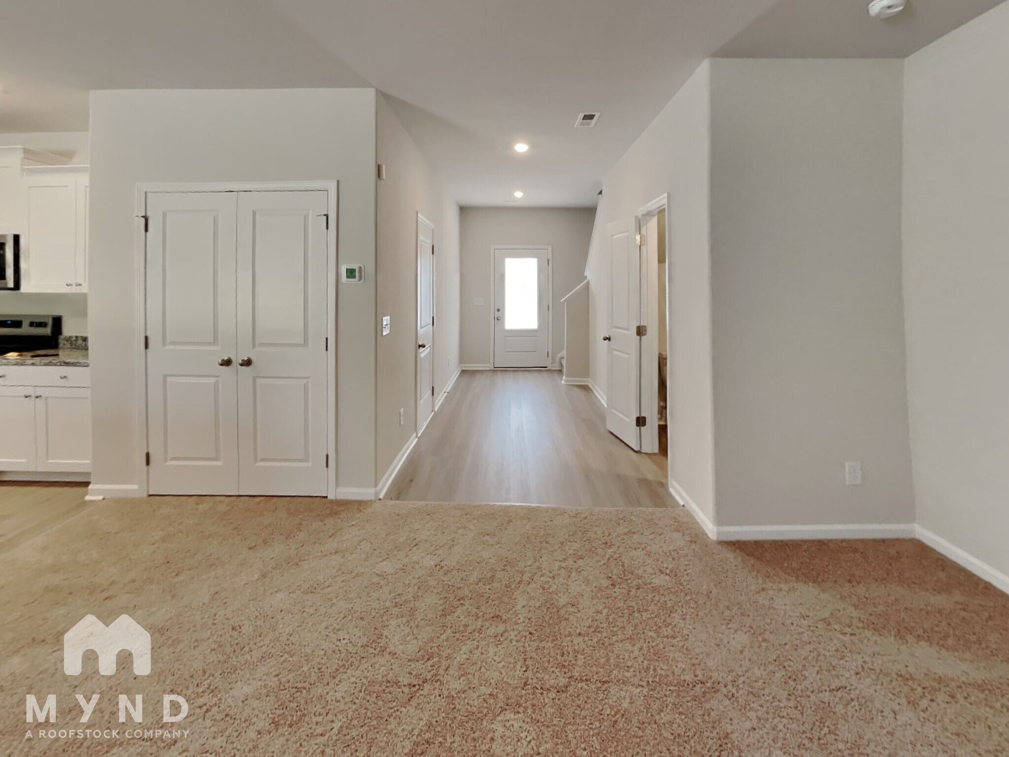 Building Photo - 140 Warwick Dr