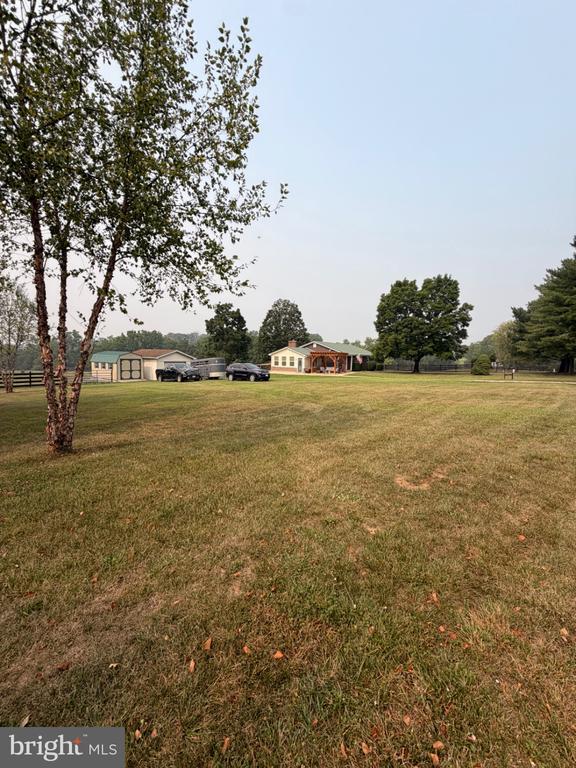 Building Photo - 1579 Millner Rd