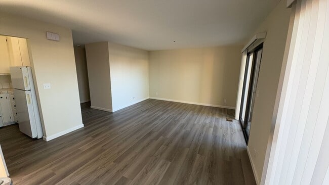 Building Photo - 222 Bonita Ln