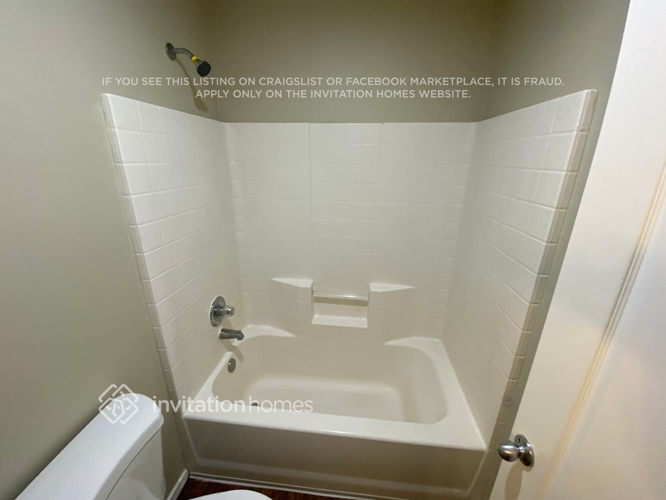 Building Photo - 209 Phoenix Ave SW