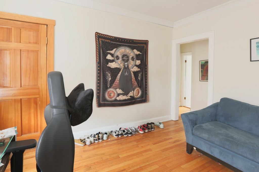 Building Photo - 839 W Newport Ave