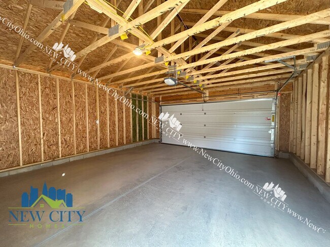 Building Photo - Recently Built 2 Bedroom, 2.5 Bathroom Vas...