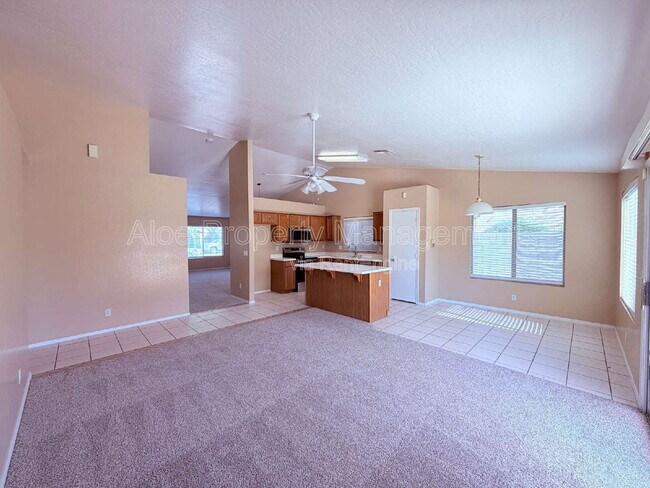 Building Photo - 2293 E Longhorn Pl