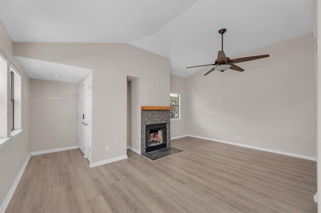 Building Photo - 9226 Jollyville Rd