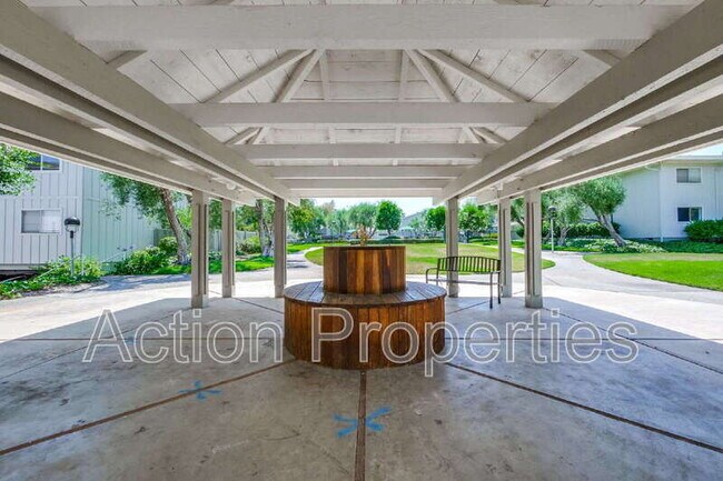 Building Photo - 255 S Rengstorff Ave