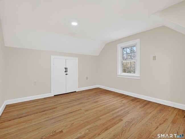 Building Photo - 87 McVeagh Rd