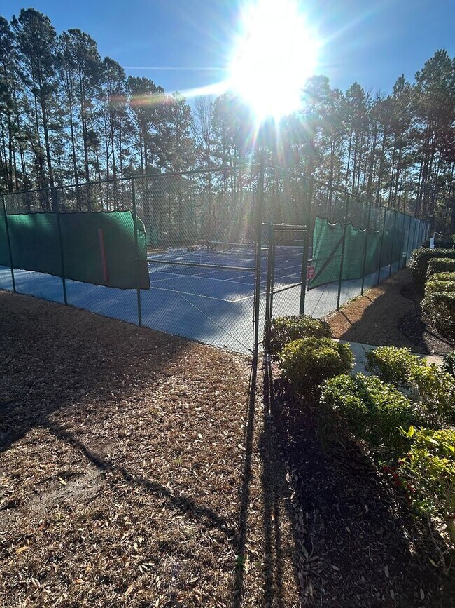 Building Photo - 4 BR, 2 BA unit in Wild Wing - Coming Soon!