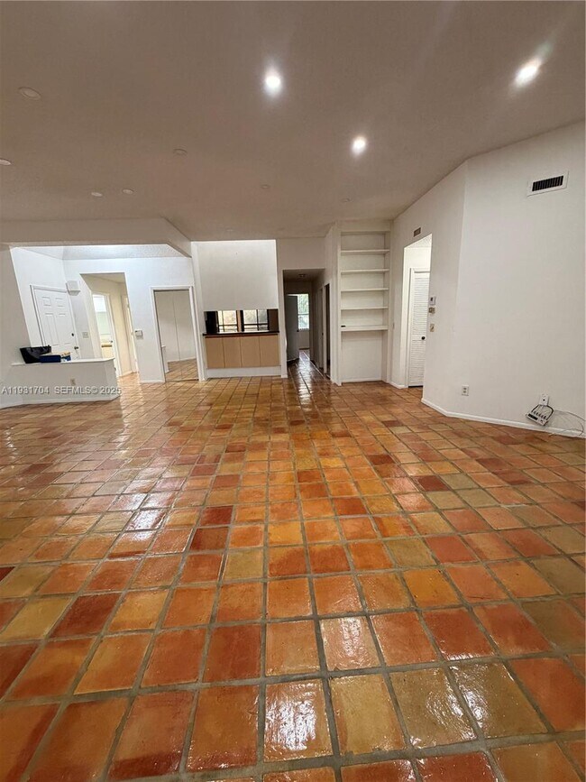 Building Photo - 7460 La Paz Blvd