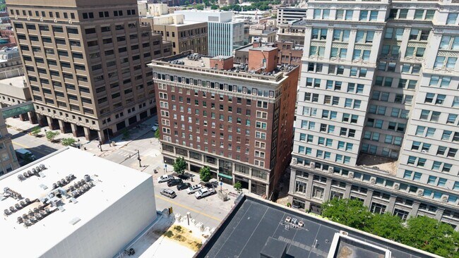 Building Photo - Unit #303 - The Regis Condos | Downtown Omaha