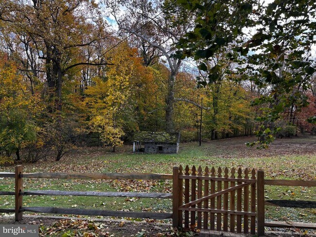 Building Photo - 410 Wharf Rd