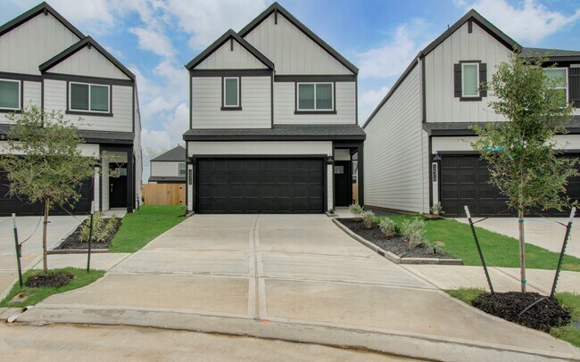Primary Photo - 12312 Frisco Cv Ct