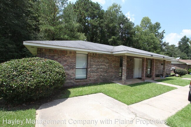Primary Photo - 2 br, 1 bath House - 1383 Hampton Drive