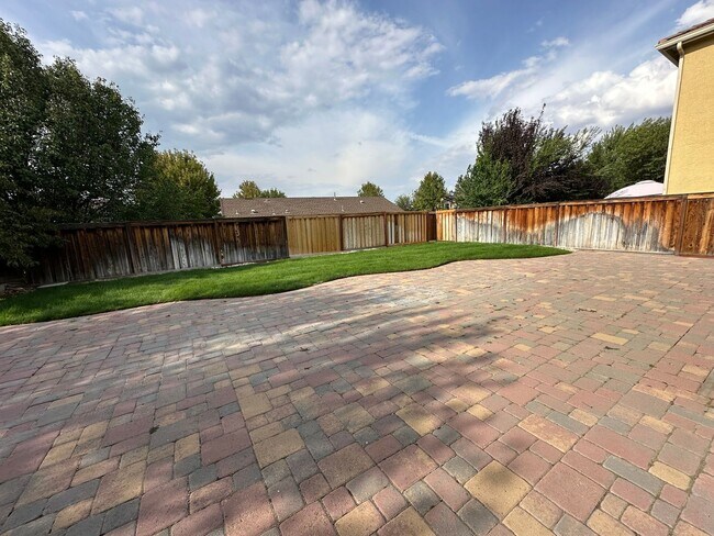 Building Photo - 11113 Messina Way