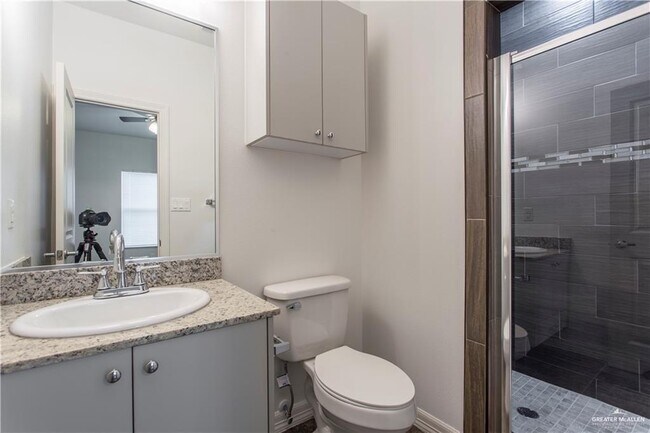 Building Photo - 300 Sylvia Handy St